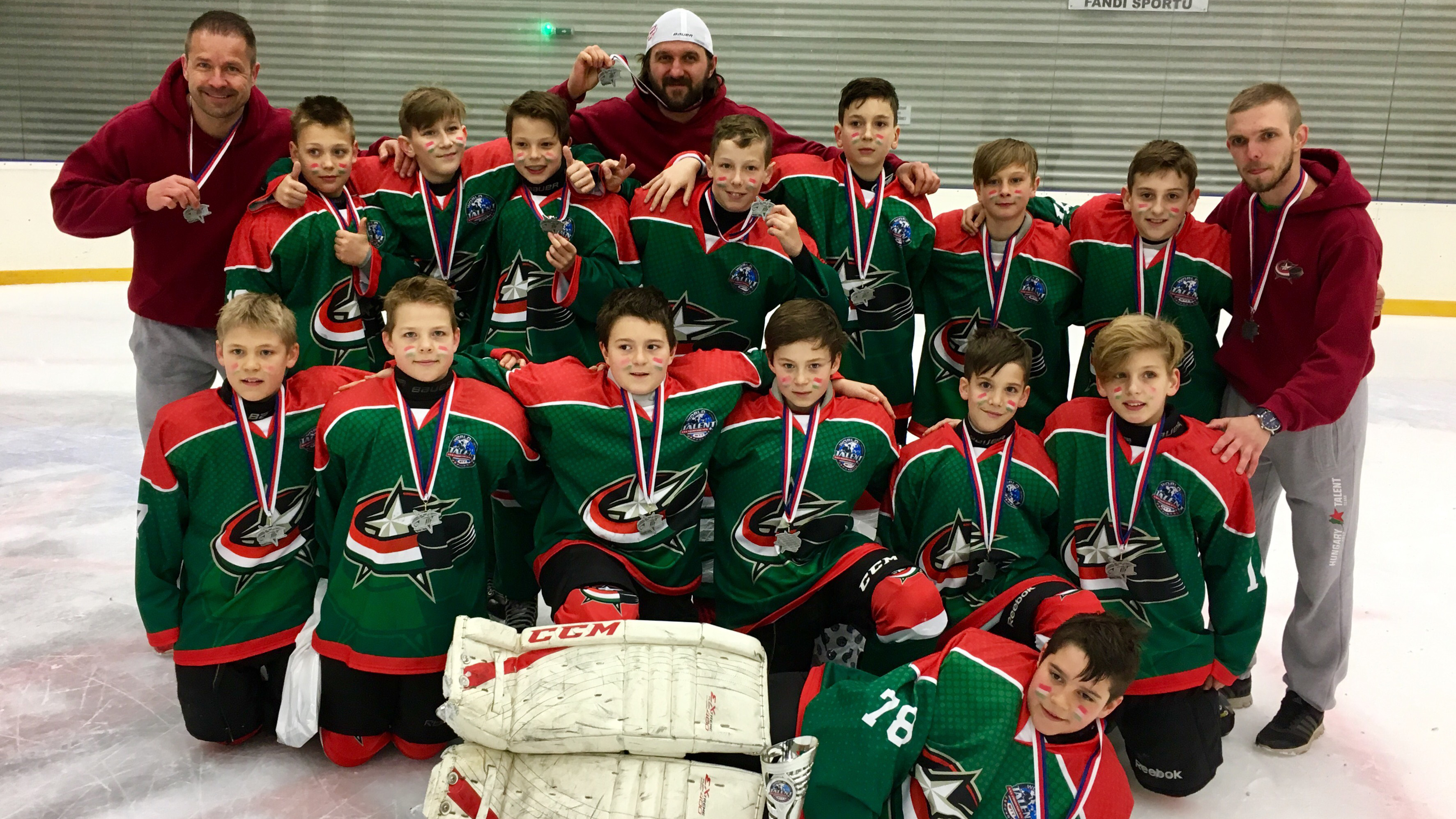 Arannyal felérő ezüst